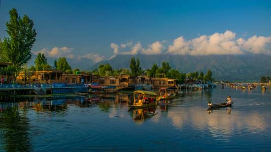 Tour Operators in Kashmir | NO1 Travel Agent in Srinagar